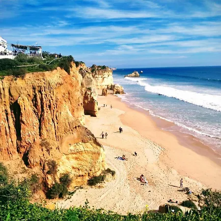 Seaside Escape Appartamento Portimão