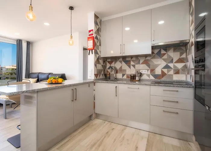 Seaside Escape 公寓 波尔蒂芒